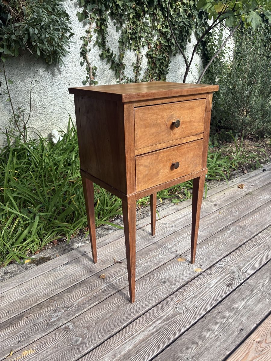 Nachttische: Table de nuit – Gebraucht aus Delémont von Jinjule 5
