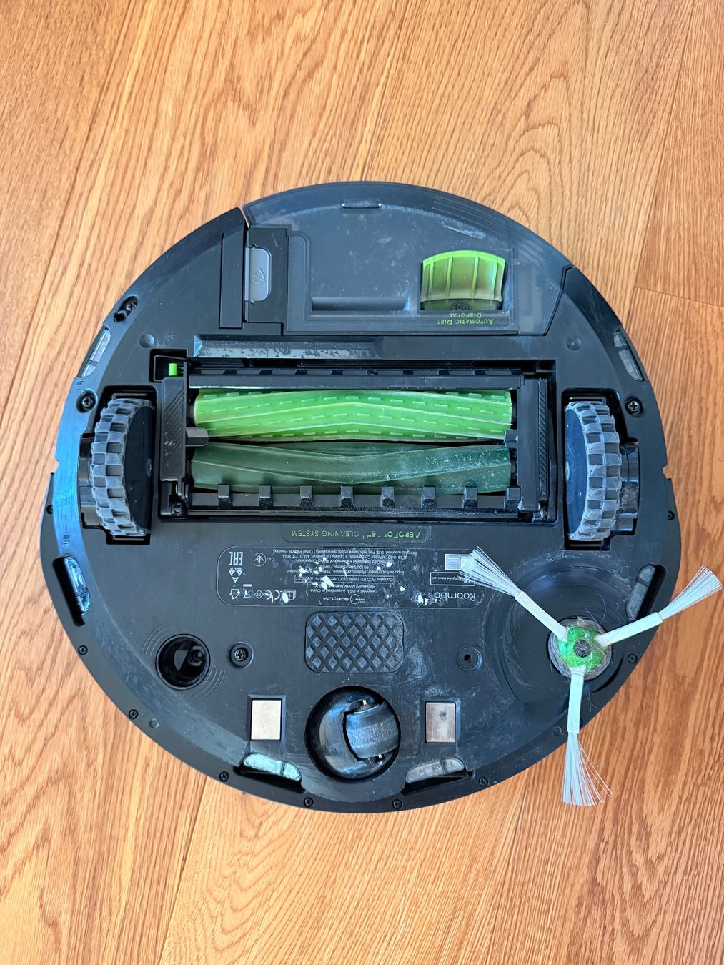 Irobot Aspirateurs & Accessoires: iRobot Roomba i7+ mit Clean Base – Défectueux à Einsiedeln par ReusingIsBetter 5