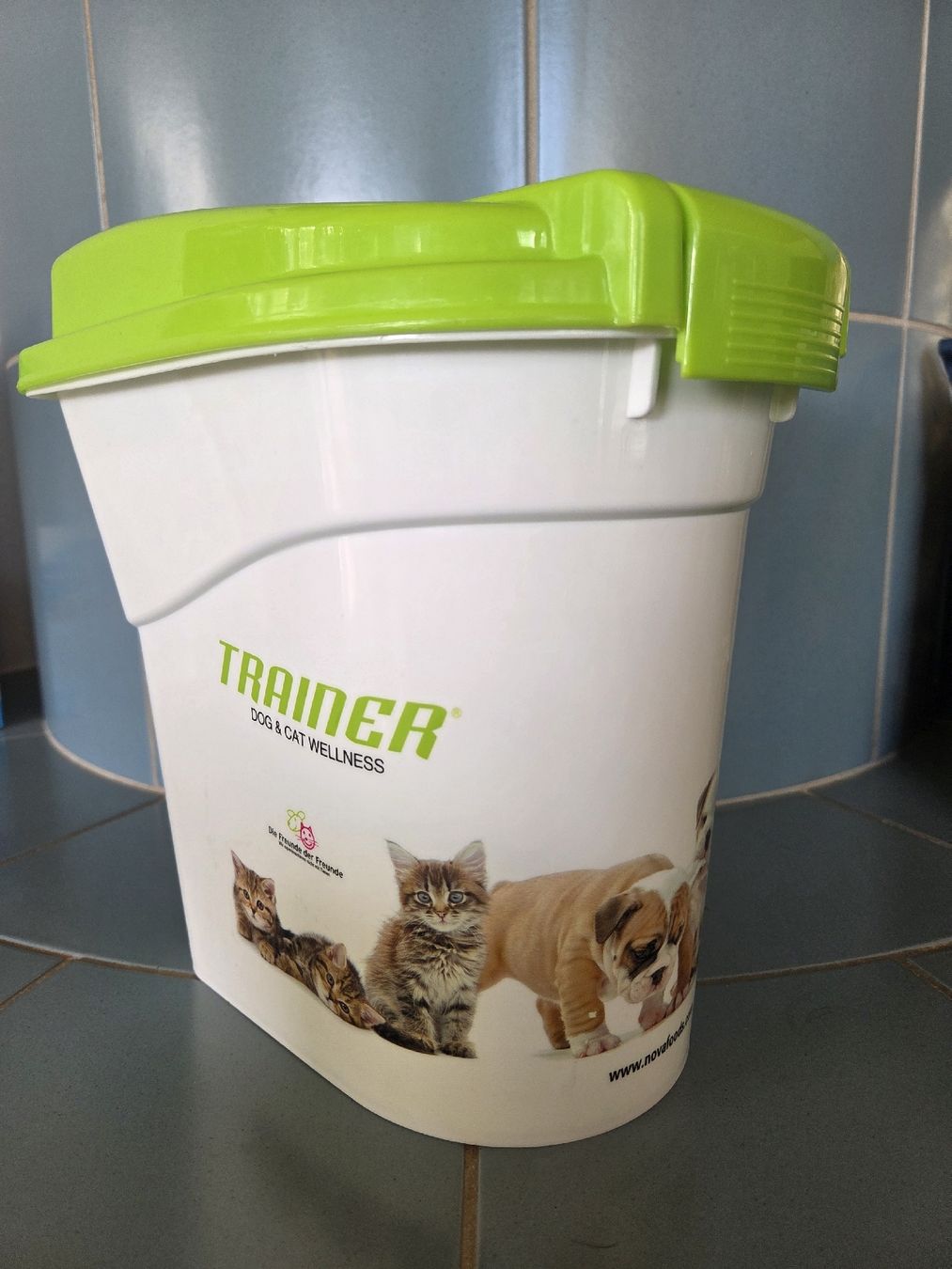 Contenitori & Simili: Futterbehälter 5l – Usato da Suhr venduto da lovecolours