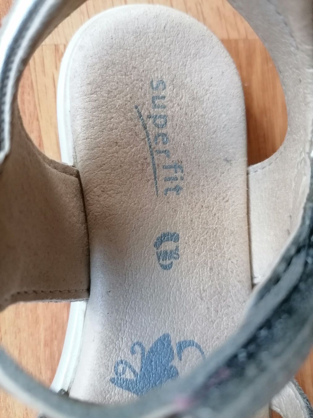 Superfit Scarpe per ragazze: Superfit Mädchen Sandalen Gr. 30 – Usato da Büttikon AG venduto da Amineah 4