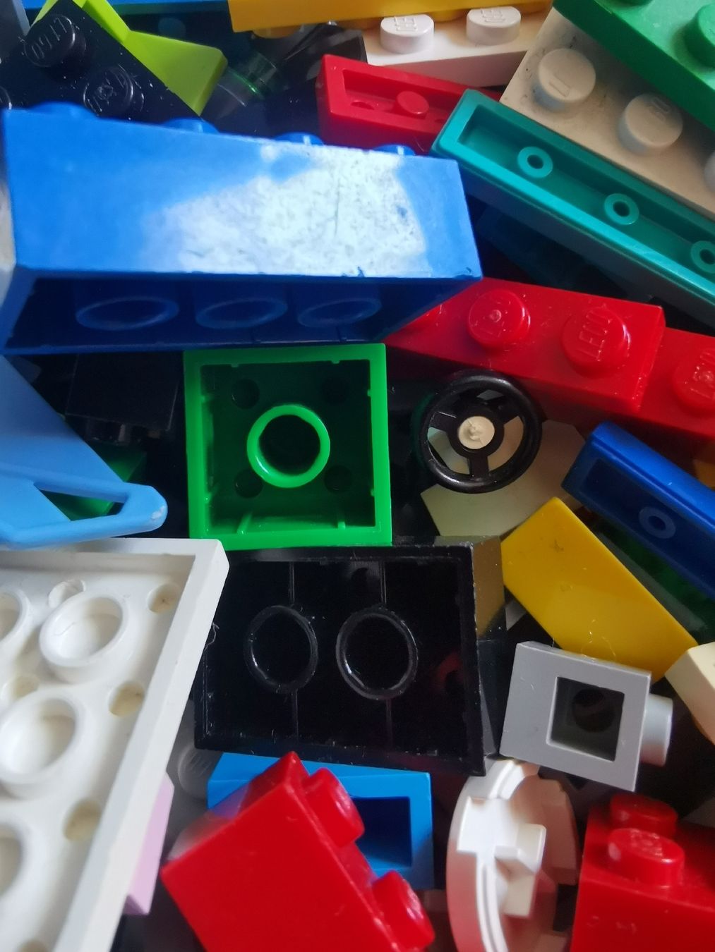 Lego Jouets: Lego "Schrott" ca 7,4 Kilo – D'occasion à Effretikon par Superkarin7 4