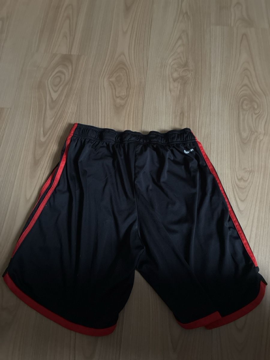Adidas Pantaloni: Belgien Trikothose – Usato da Kloten venduto da afr_6bsl 2