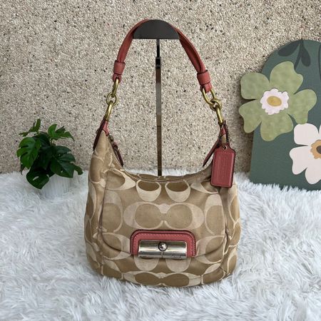 Tasche Coach Monogram beige Leder rosa 33x29cm guter Zustand