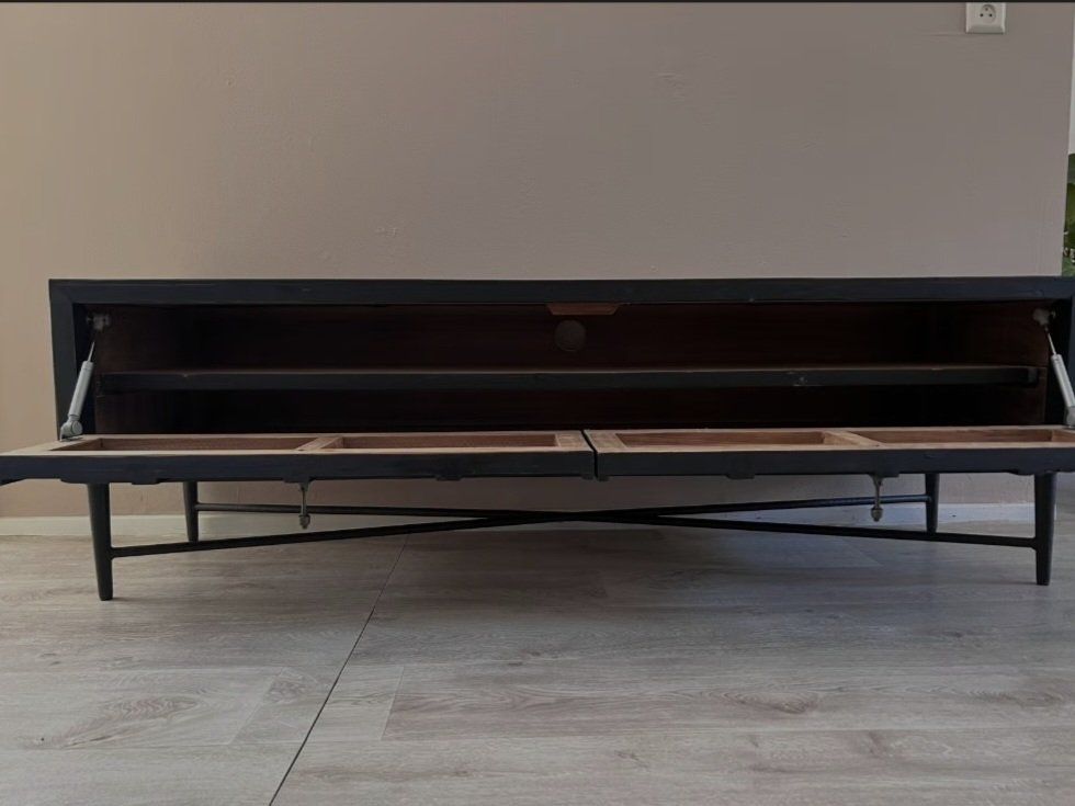TV Möbel: Sideboard / Lowboard – Neu (gemäss Beschreibung) aus Wallisellen von Jorge_Javier 4