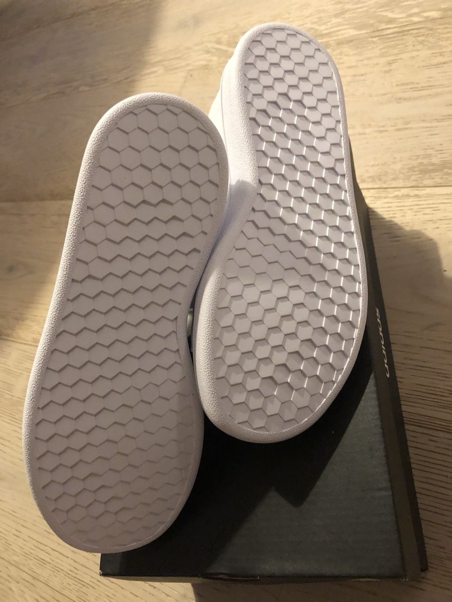 Adidas Scarpe per ragazze: Adidas Kinder Sneaker Advantage Neu in Box – Nuovo e nell'imballaggio originale da Binningen venduto da ram_glq6 3