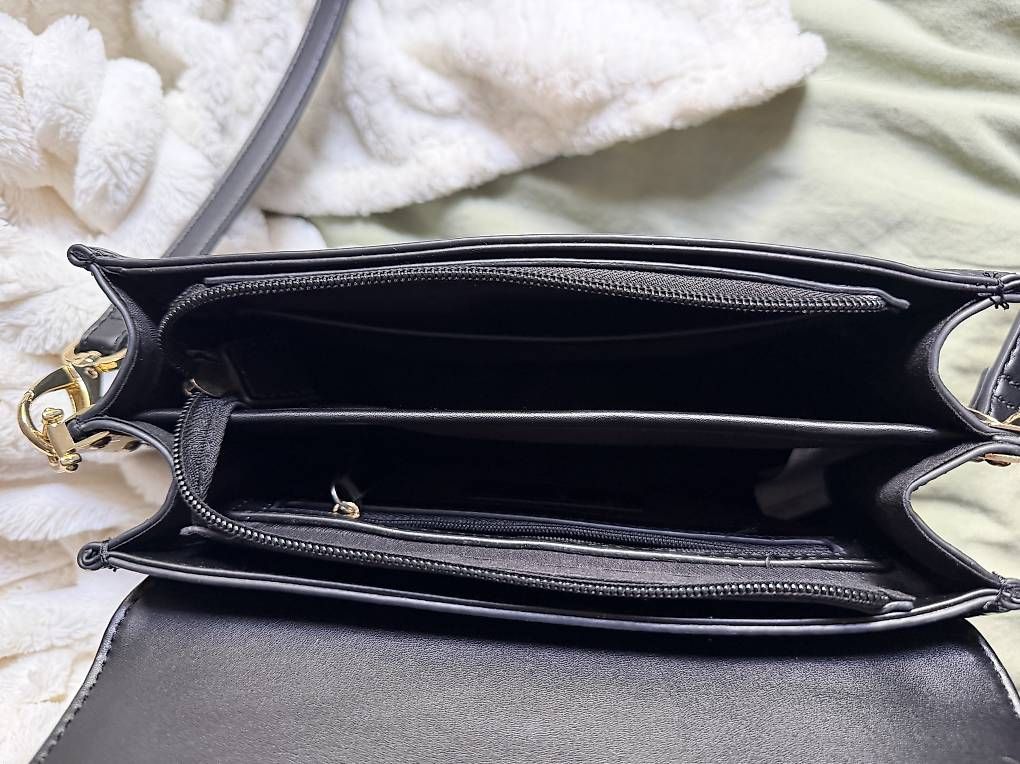 Sacs femmes: Valentino Bag – D'occasion à Pratteln par K.I.M 3