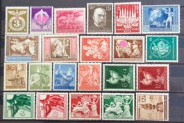 DEUTSCHES REICH: Ein Lot Postfrische ** aus 1942–1945