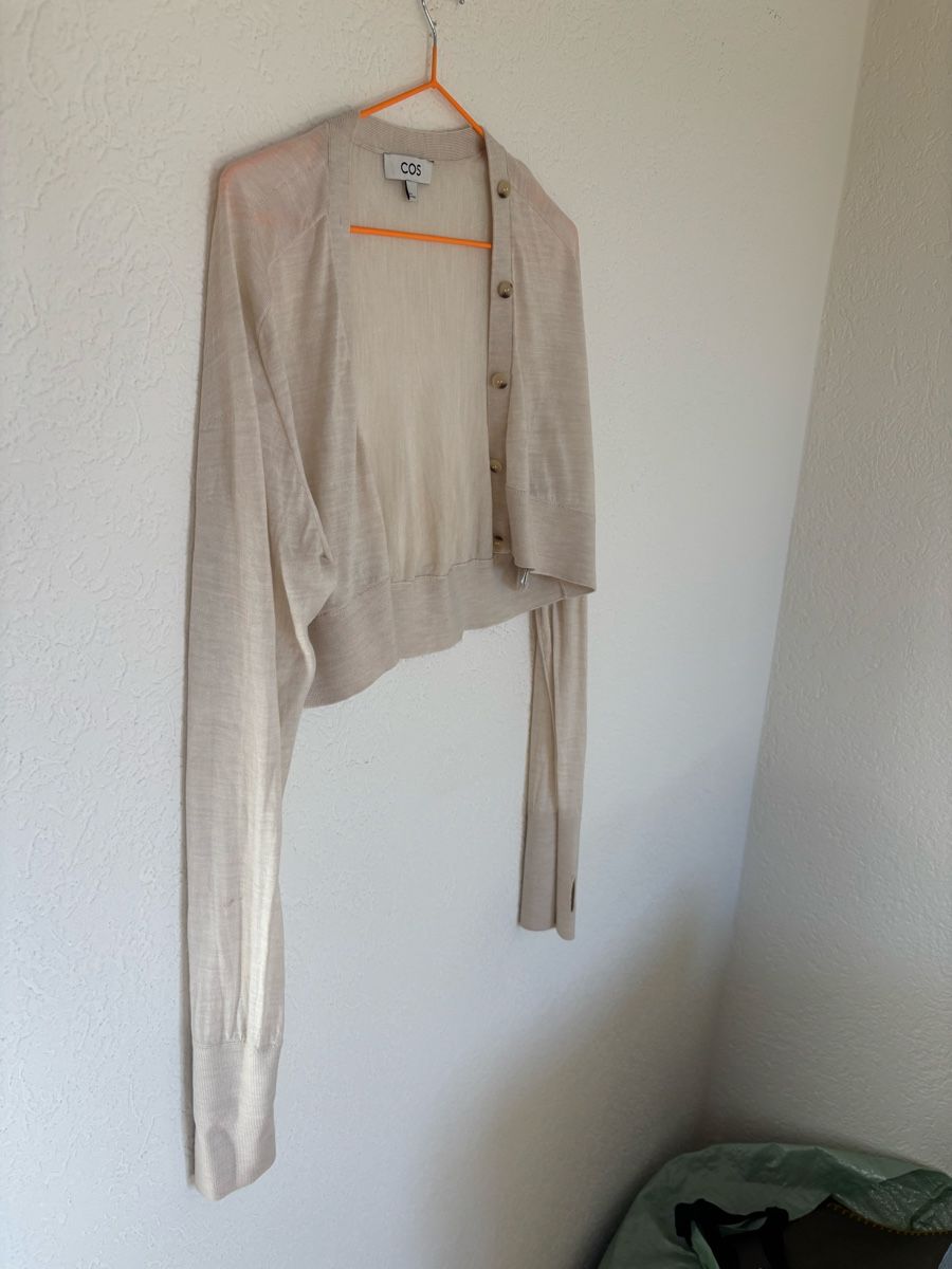 Cos Boleros: Cos wool cropped cardigan – Gebraucht aus Zürich von dam_552x 6
