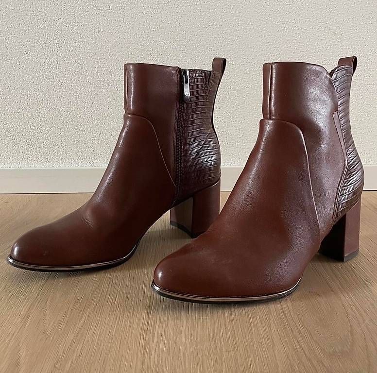 Scarpe da donna: Stiefelette, Gr. 39, bloss 1x getragen – Usato da St. Gallen venduto da joa_ls9v
