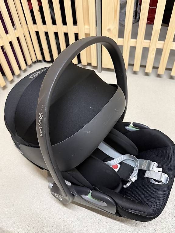 Cybex Auto-Kindersitze: Cybex Cloud T i-Size Sepia Black – Gebraucht aus Weiach von emm_dk5k