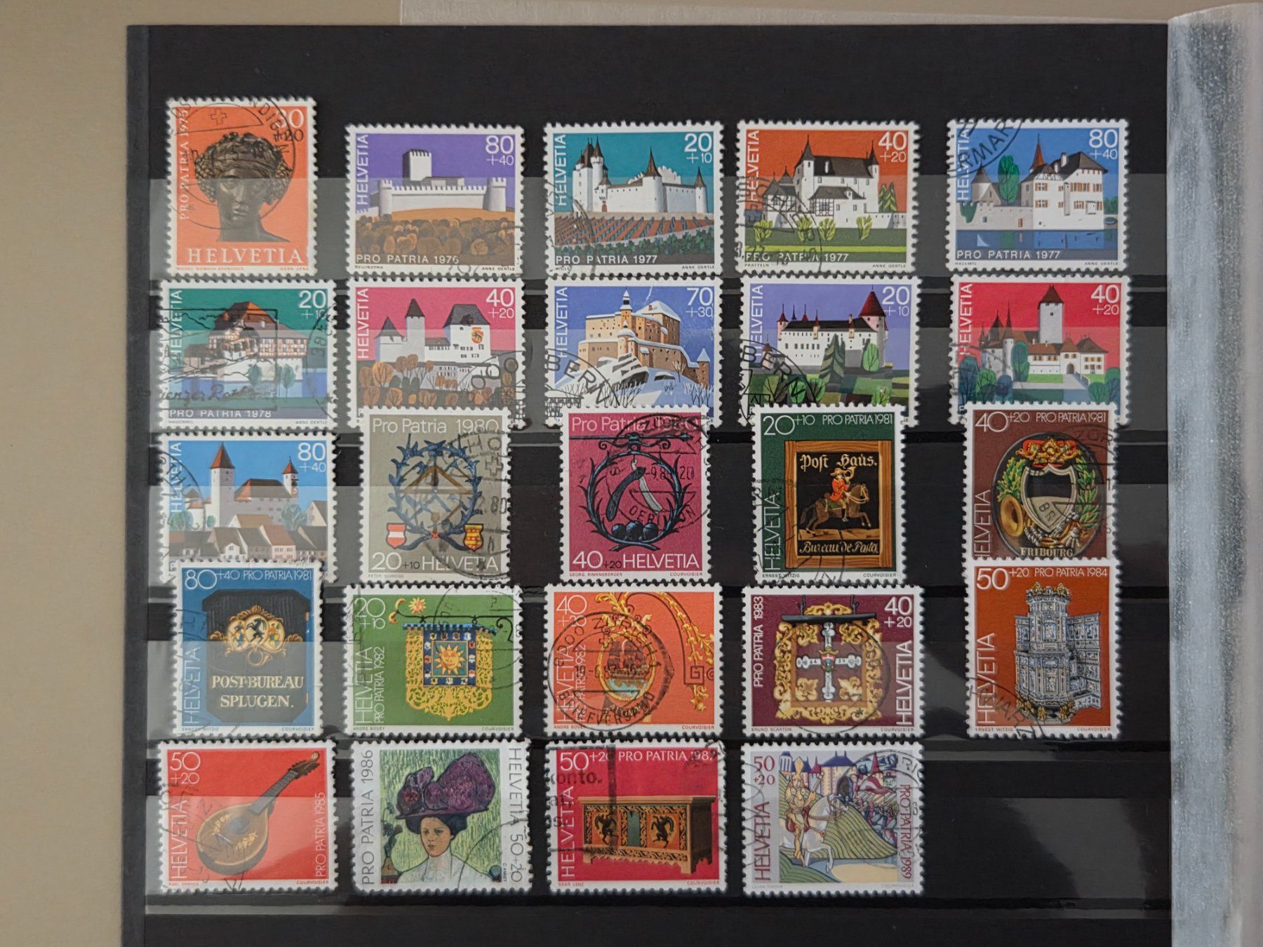 Tutti i francobolli: Briefmarken Pro Juventute und Pro Patria – Usato da Wilen b. Wollerau venduto da 4banger 3