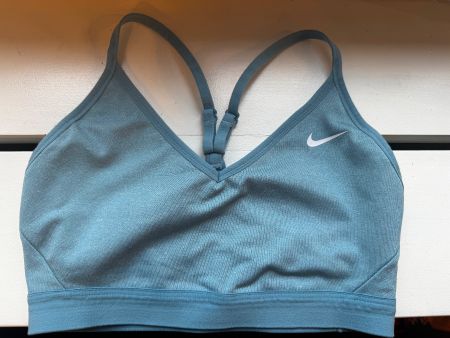 *Nike* Sport BH Gr. M, eisblau