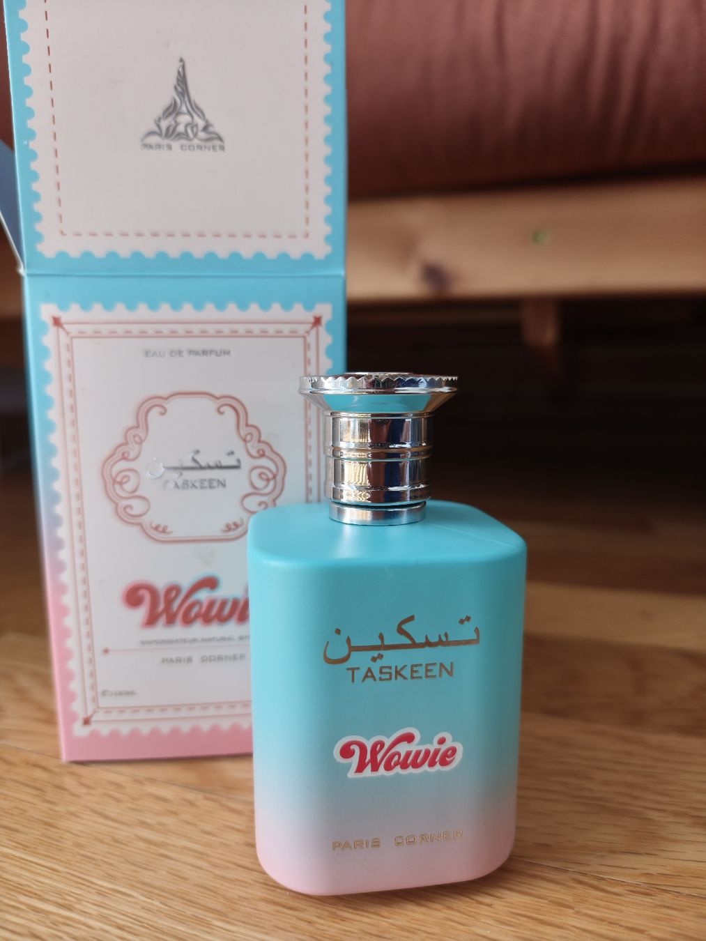 Profumi & Eau de Toilette: Taskeen Wowie 95% full – Nuovo (secondo la descrizione) da Zürich venduto da AloMX