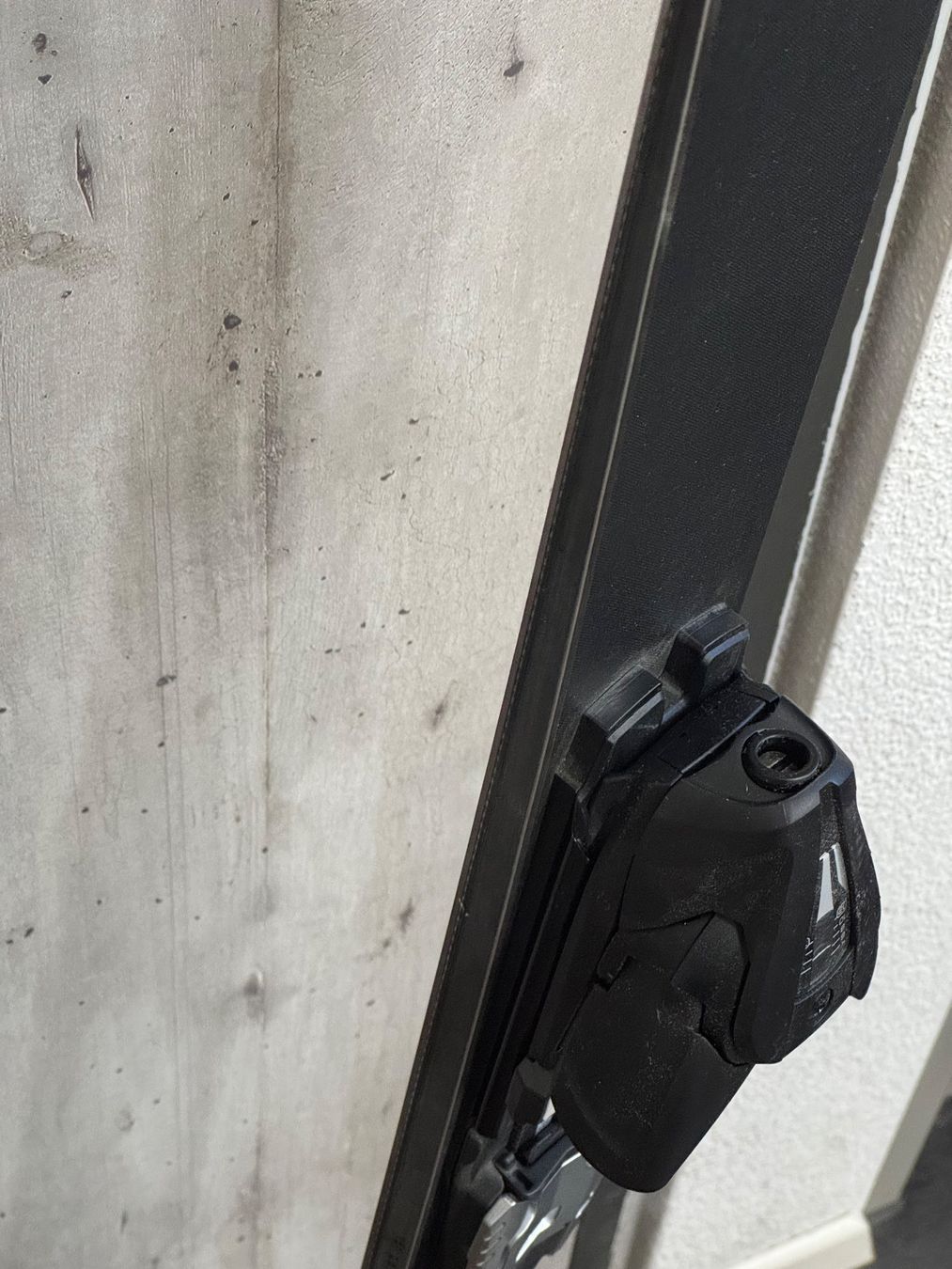 Zai Skis: ZAI Disruptor Black 151 cm inkl. Systembindung – Gebraucht aus Sursee von rap_6ztg 3