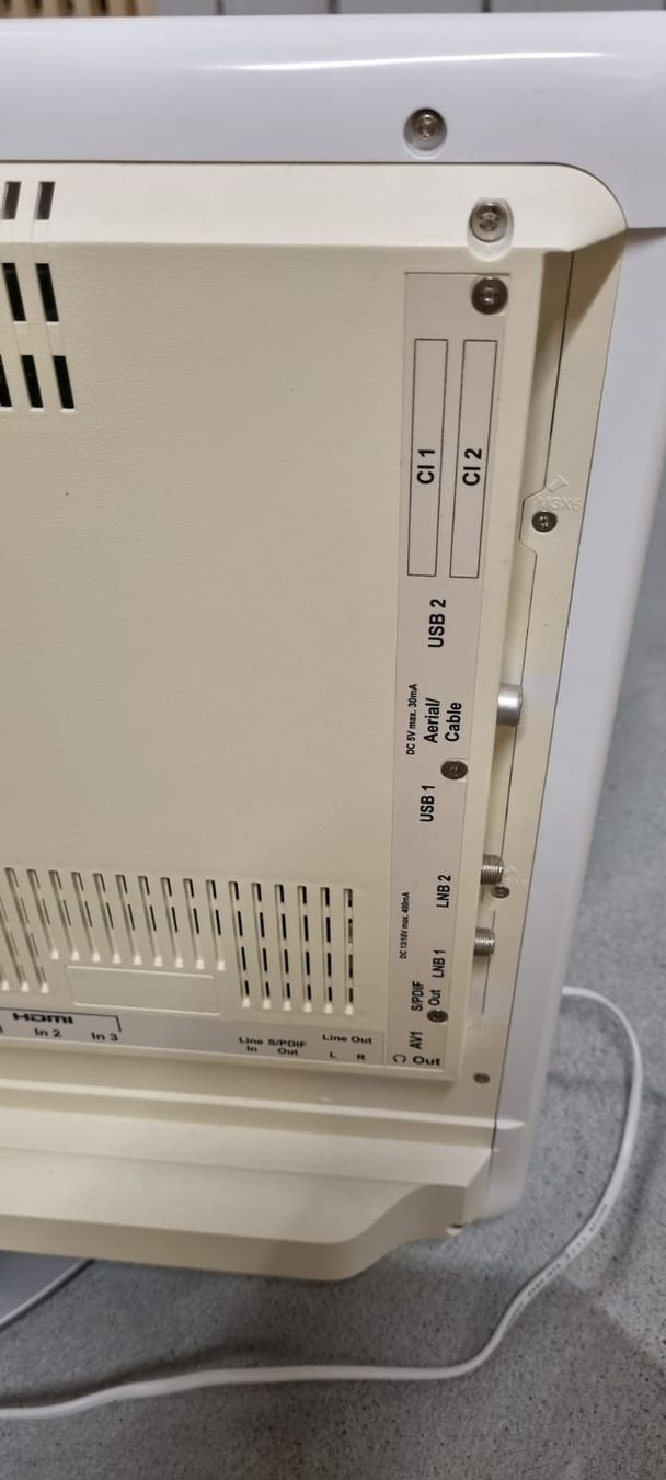 Televisori: Fernseher Technisat - Techniplus Isio 32 - téléviseur – Usato da Spiegel b. Bern venduto da ale_x59l 6