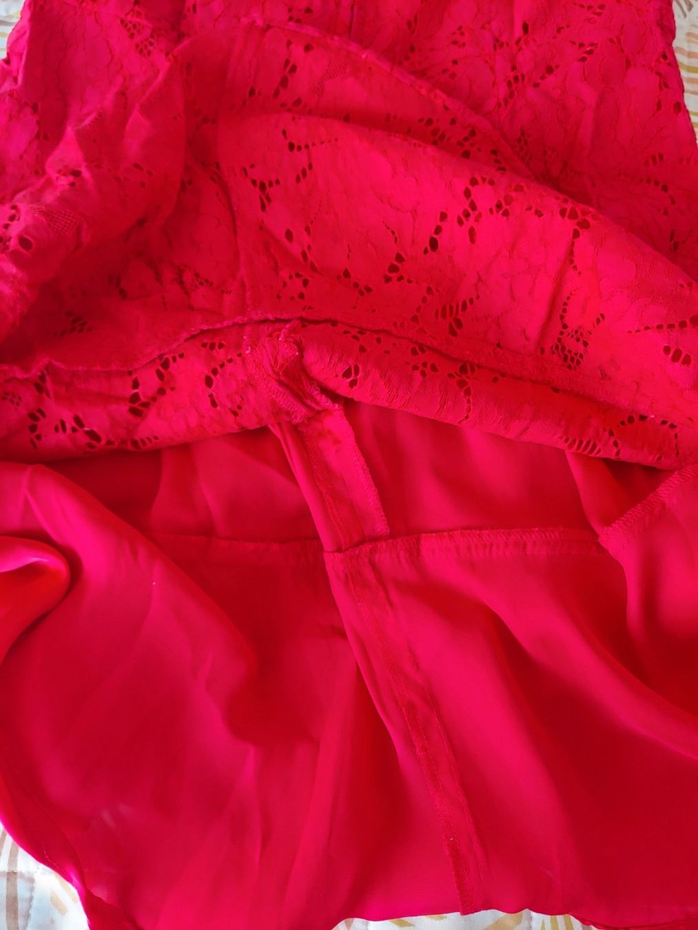 Kleider: Wunderschönes rotes Sommerkleid mit Innenfutter Grösse EU42 – Gebraucht aus Zeiningen von elcanaja 3