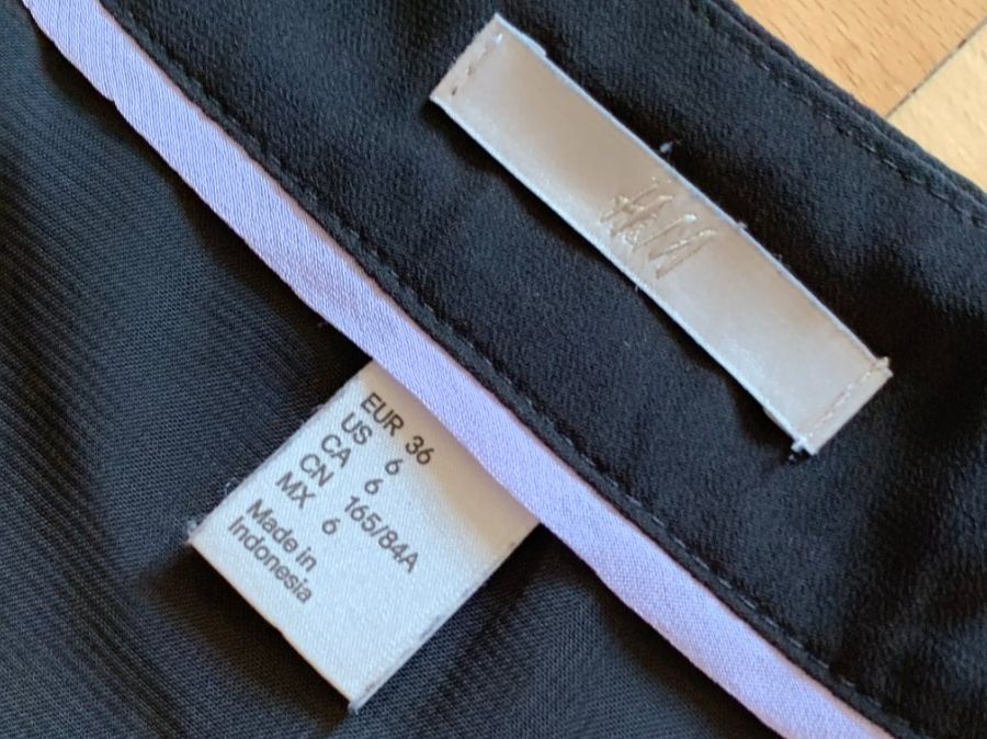 H&M Kleider: H&M Damen Kleid, Gr. 36, Schwarz – Gebraucht aus Worb von farben20zauber 2