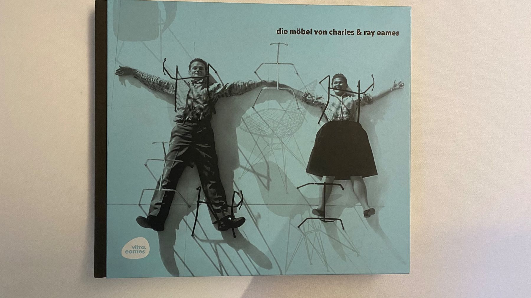Livres: Die Möbel von Charles&Ray Eames Vitra Design 2007 – D'occasion à Bern par Ensadinado