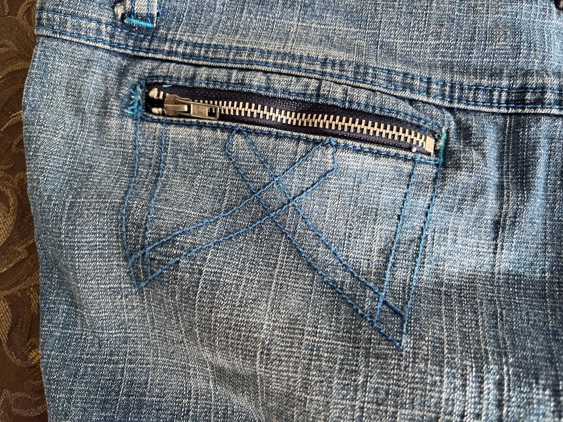 Jeans: Stretch Jeans Shorts - Gr. 40 – Usato da Affoltern am Albis venduto da Blackrhythm 4