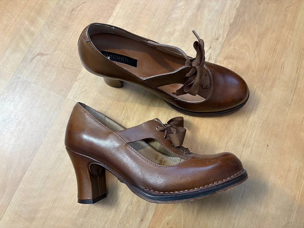 Neosens Scarpe da donna: Braune Neosens-Pumps Gr. 36 – Nuovo (secondo la descrizione) da Willisau venduto da ani_gtk8