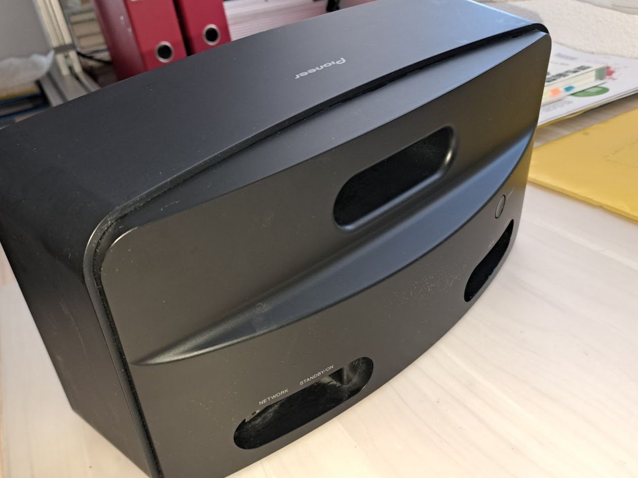 Pioneer Lettore multimediale & Streamer: Pioneer Lautsprecher Box mit Bluetooth – Usato da Sargans venduto da Bomp 1