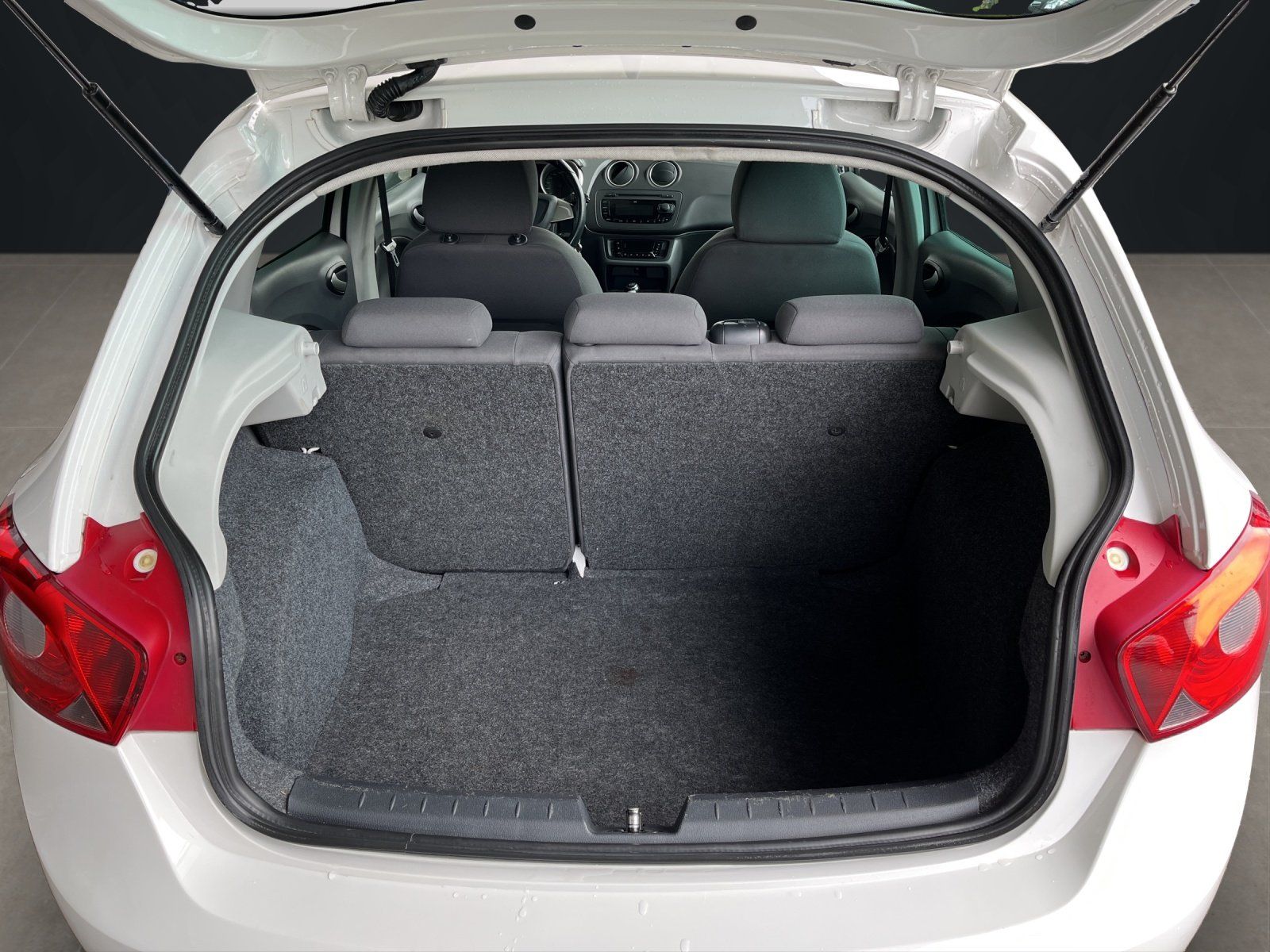 Seat Automobili: Seat Ibiza 1.2 TSI – Usato da Wiedlisbach venduto da Opirus 7