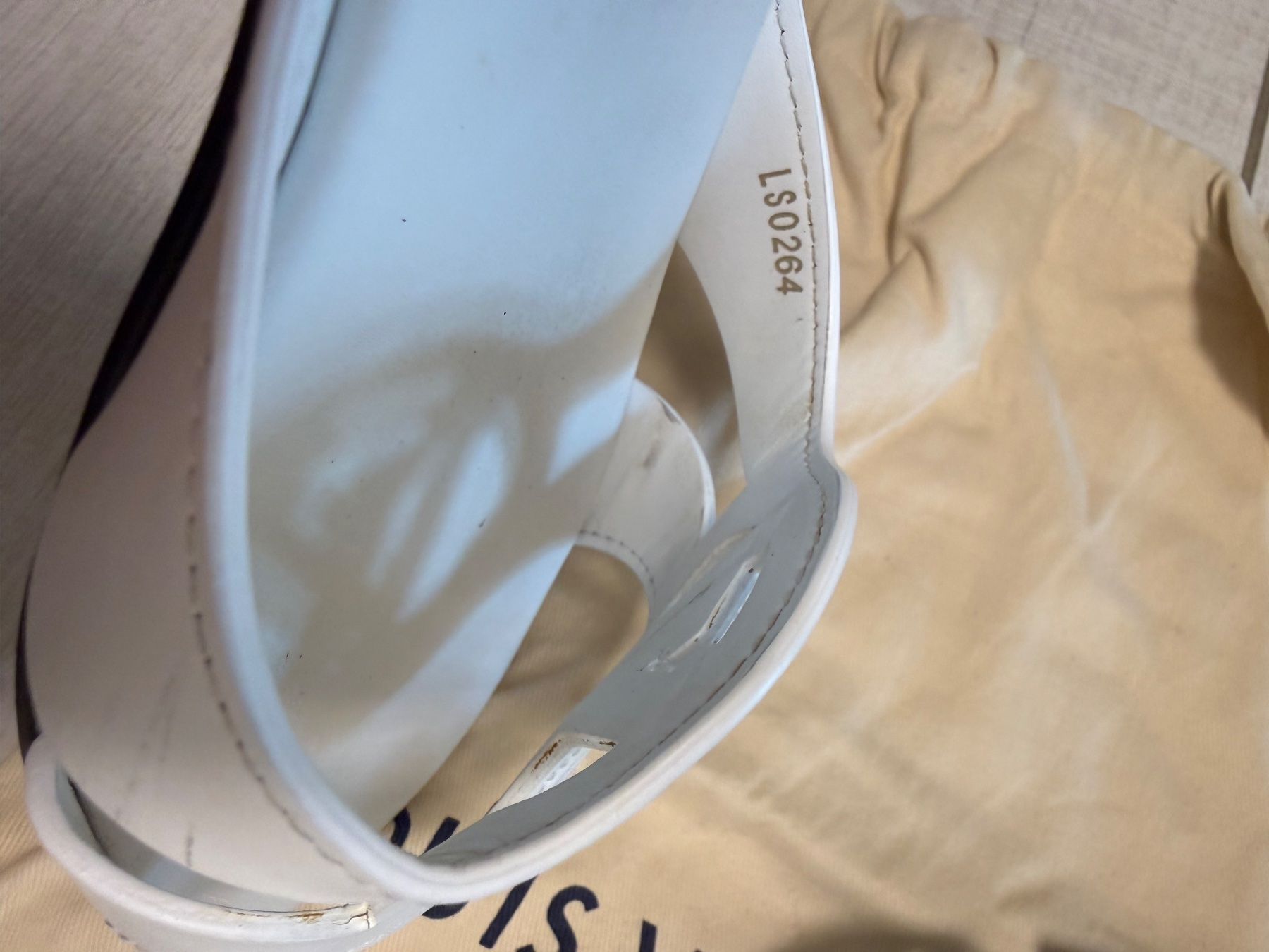 Louis Vuitton Scarpe da donna: Mules plates LOUIS VUITTON Isola 36.5 – Usato da RICHTERSWIL venduto da mftjt63 3