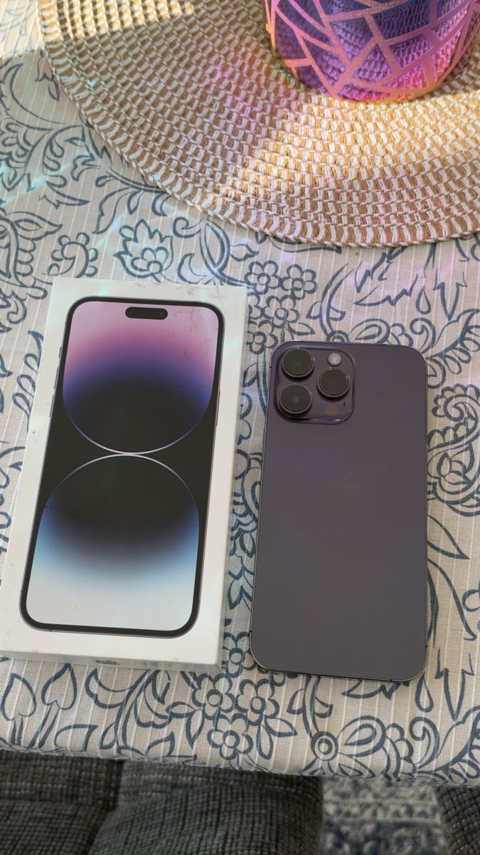Apple Telefoni cellulari / Smartphones: iPhone 14 Pro Max 1TB Deep purple – Usato da Burgdorf venduto da TBT15