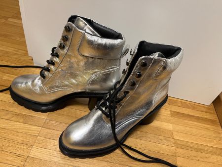 Marc Jacobs Silver Leather Boots
