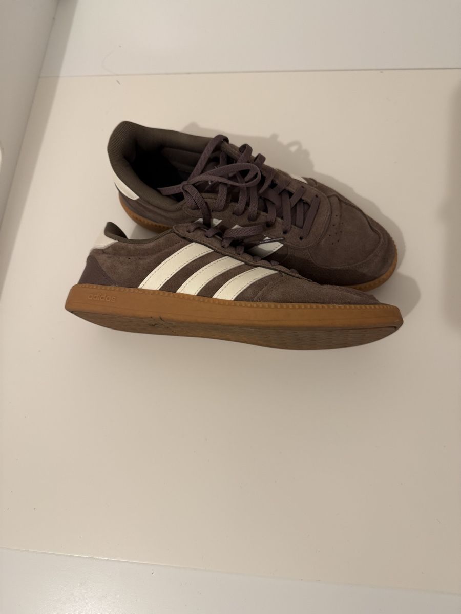 Adidas Herrenschuhe: Baskets Adidas, taille 39 1/2 – Gebraucht aus Carouge GE von yan_2nn8