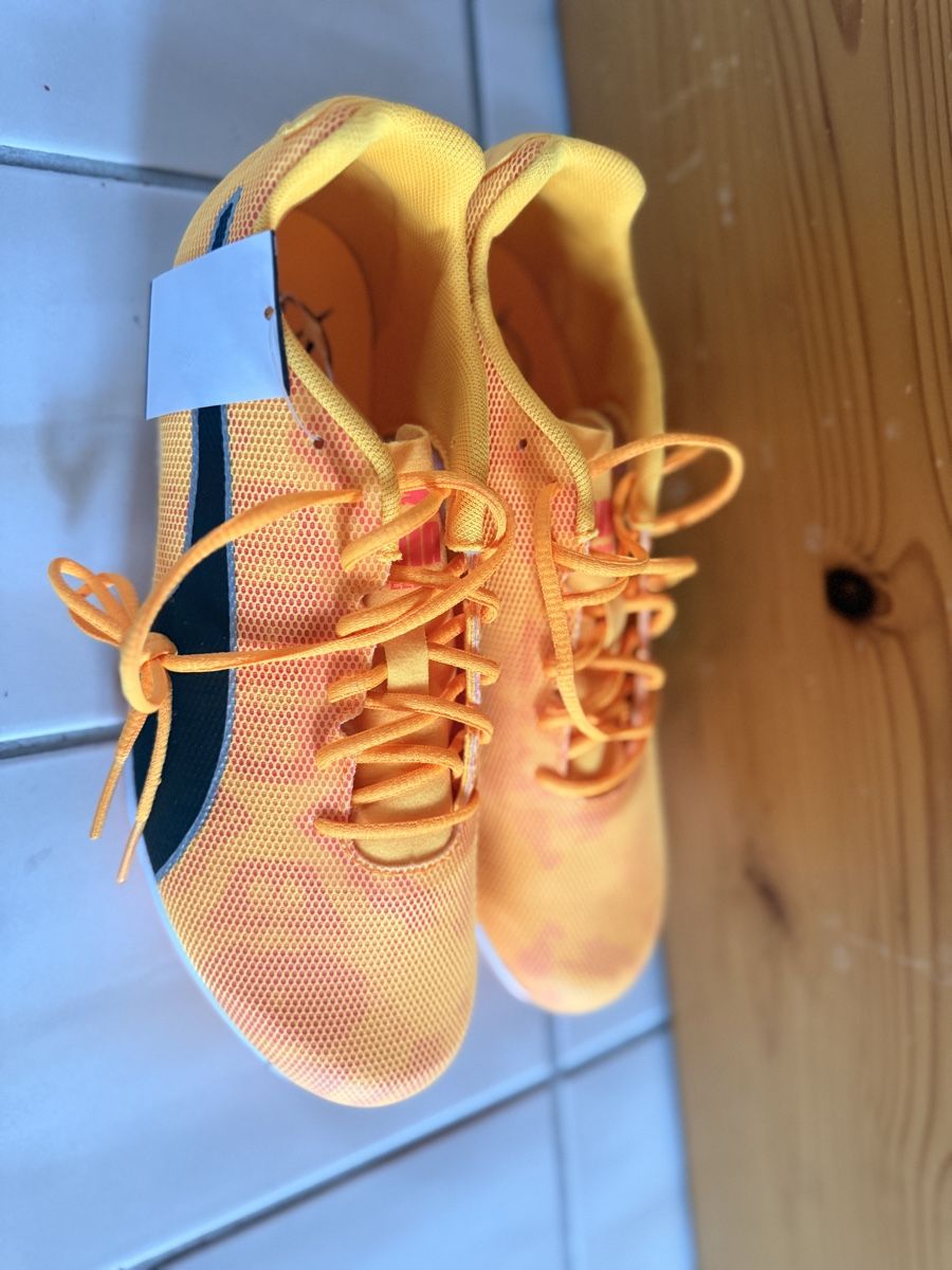 Schuhe für Jungen: Fussball Schuhe 38.5 – Neu (gemäss Beschreibung) aus Amlikon-Bissegg von Rose_Rose 2