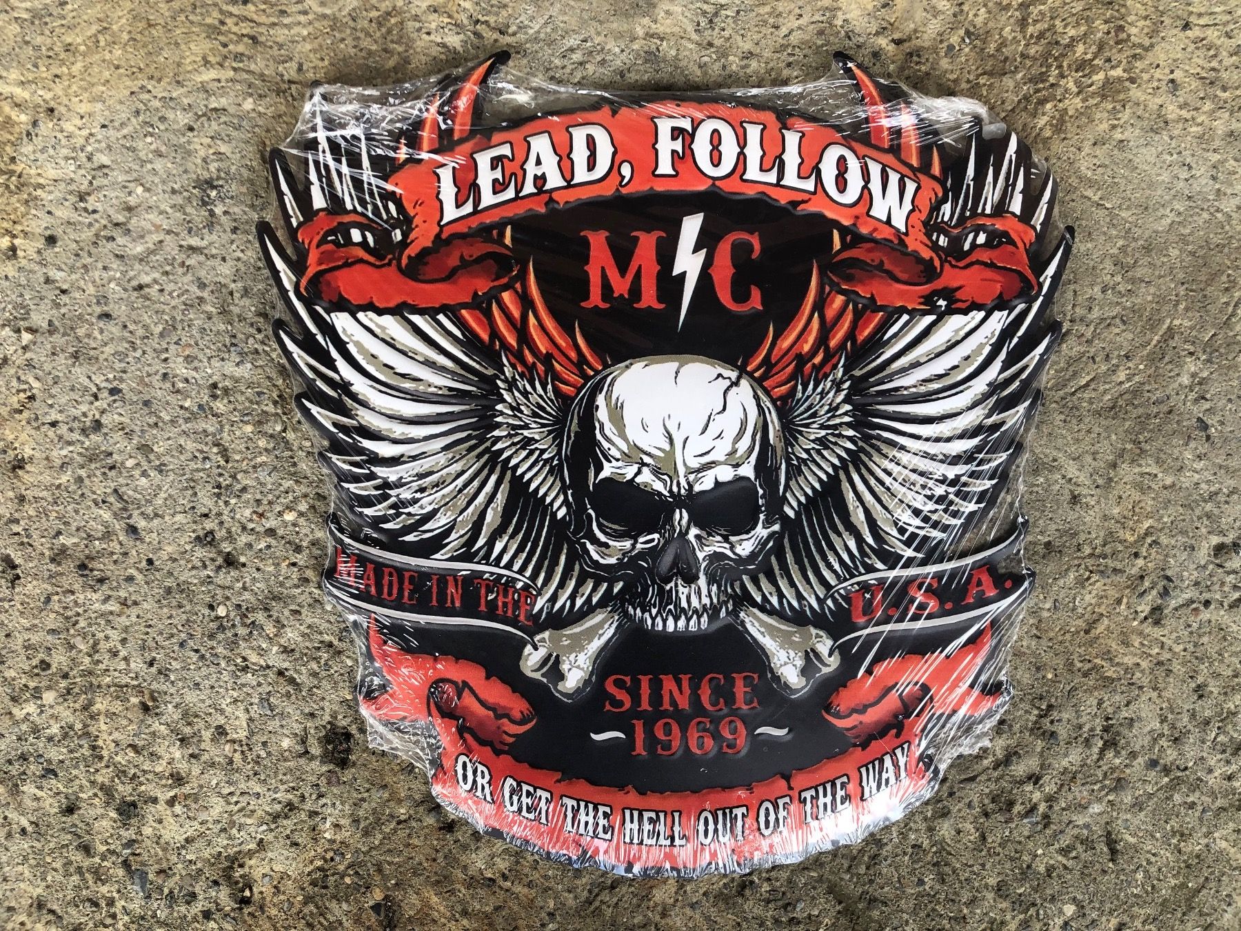 Insegne: Mc skull motorcycle club flügel – Nuovo e nell'imballaggio originale da Reinach AG venduto da rares75