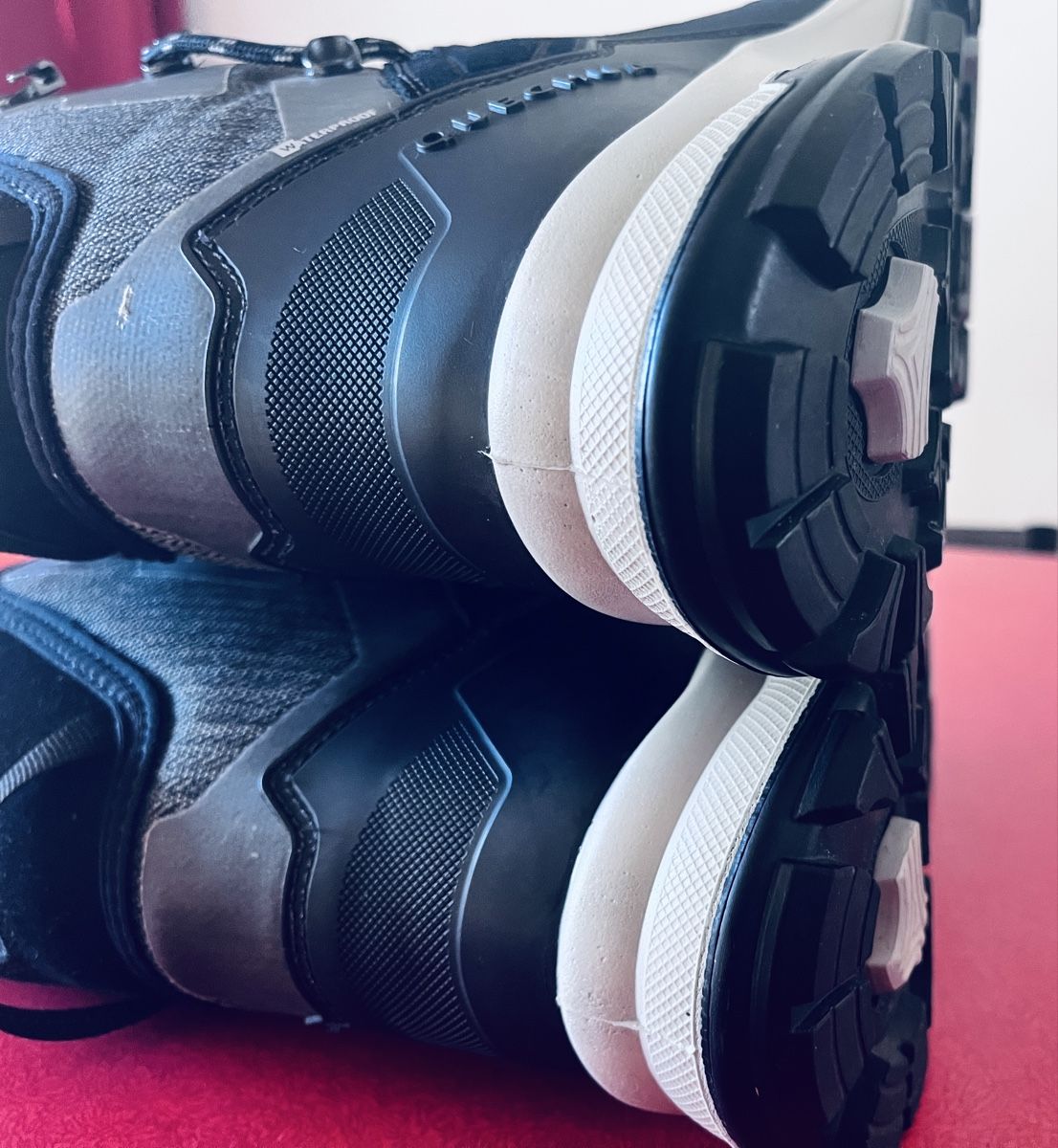 Decathlon Chaussures hommes: Quechua Winterwanderschuhe, Grösse 42 neuwertig! – Neuf (Voir description) à Wädenswil par Buddha8 1