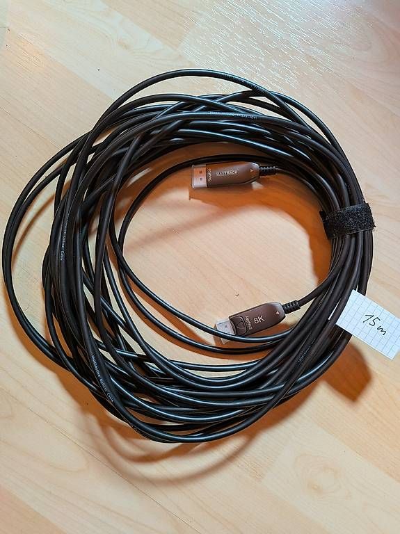 Cavi: Transmedia Optisches DisplayPort-Kabel 15m – Usato da Wallisellen venduto da witch_finder