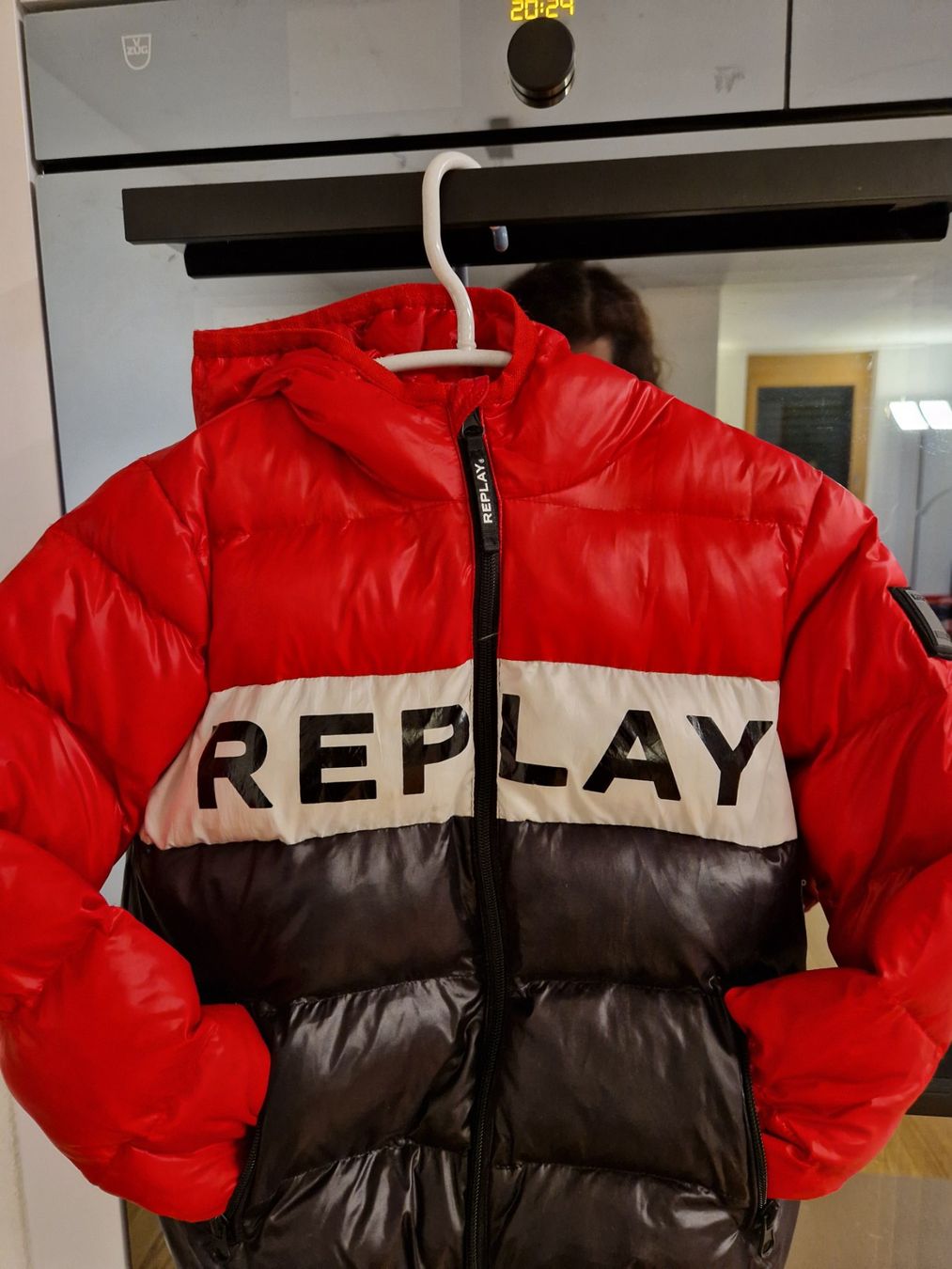 Replay Jacken & Mäntel: Winterjacke Replay Gr. 116-122 – Gebraucht aus Davos-Dorf von Bpelikan