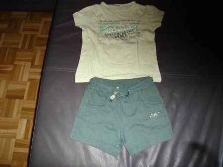 T-Shirt mit kurze Hose