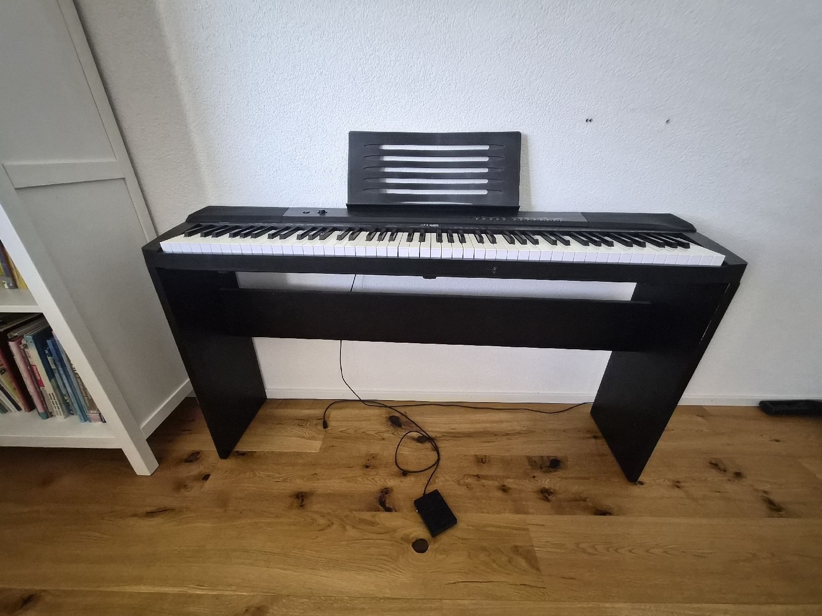 Instruments de musique: Max Music KB6 Digital Piano – D'occasion à Steinmaur par StefanieH1707
