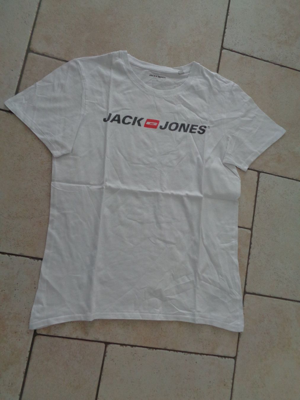 Jack & Jones T-shirt: Shirt  Jack & Jones  Grösse M/L – Usato da Kreuzlingen venduto da Robi-2003