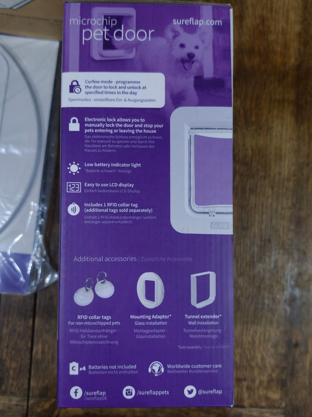 Katzenklappen: Neu SureFlat Haustierklappe XXL kleine Hunde oder Katzen – Neu und originalverpackt aus Altstätten SG von CuratedChapter 1