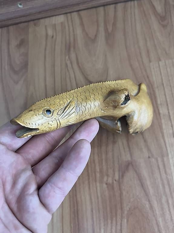 Figurines: Handgeschnitzter Holzfisch – D'occasion à Basel par Julian_280