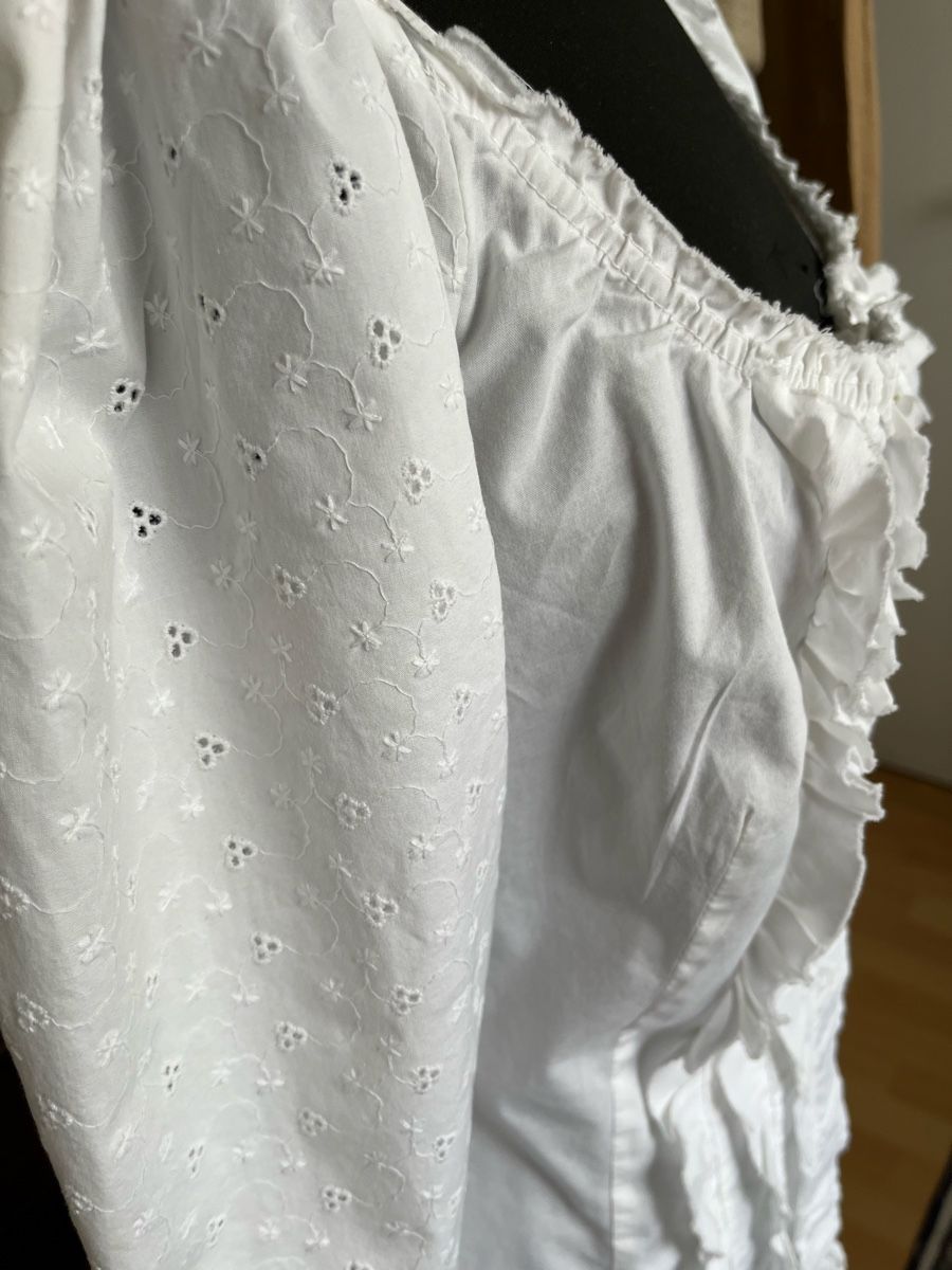 Chemisiers: Blusa con spalle scoperte – D'occasion à Locarno par cichita 2