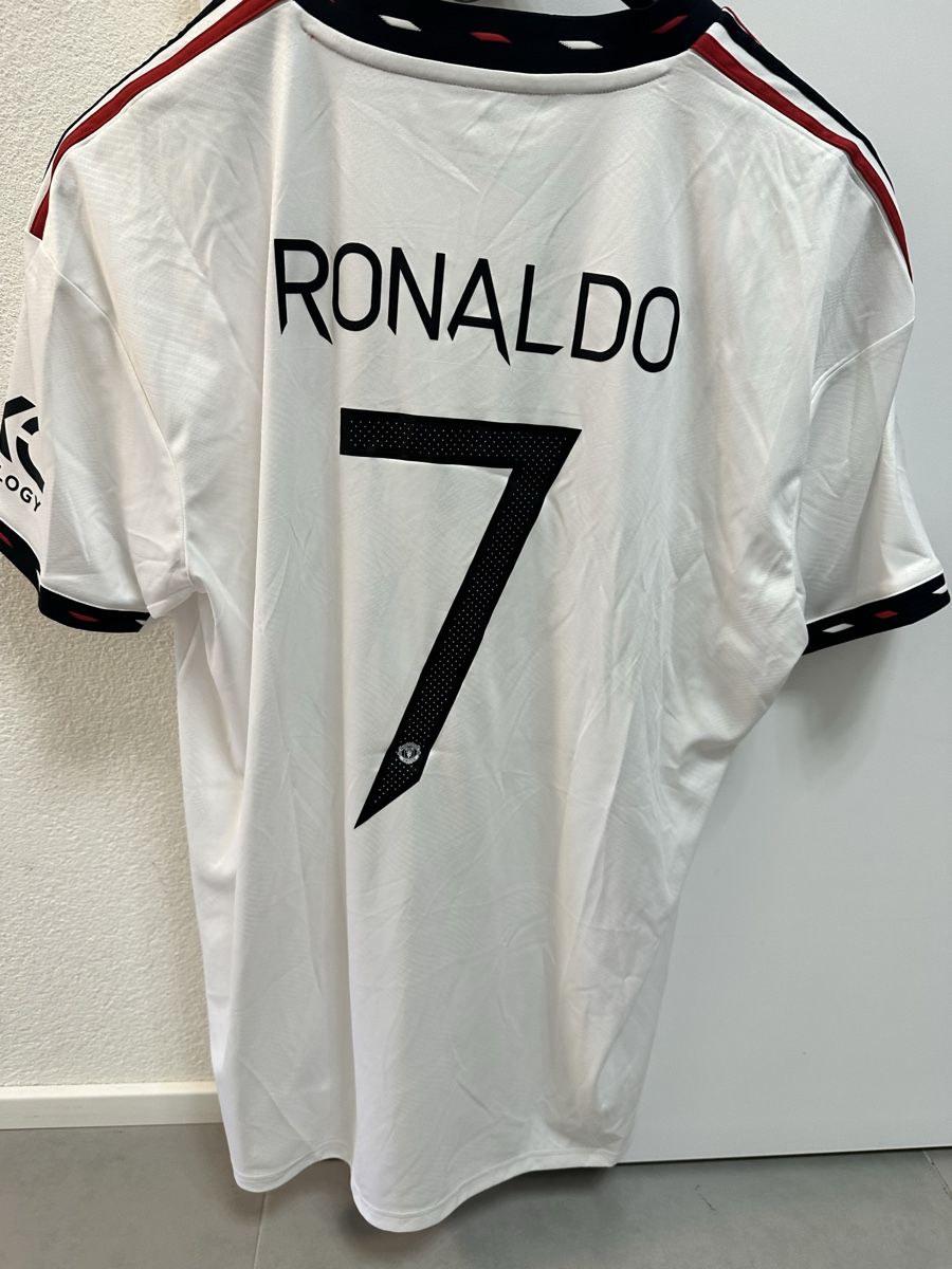 Adidas Canottiere & Pantaloni: Maillot Ronaldo XL ManU – Nuovo (secondo la descrizione) da Grancy venduto da arn_lmj6