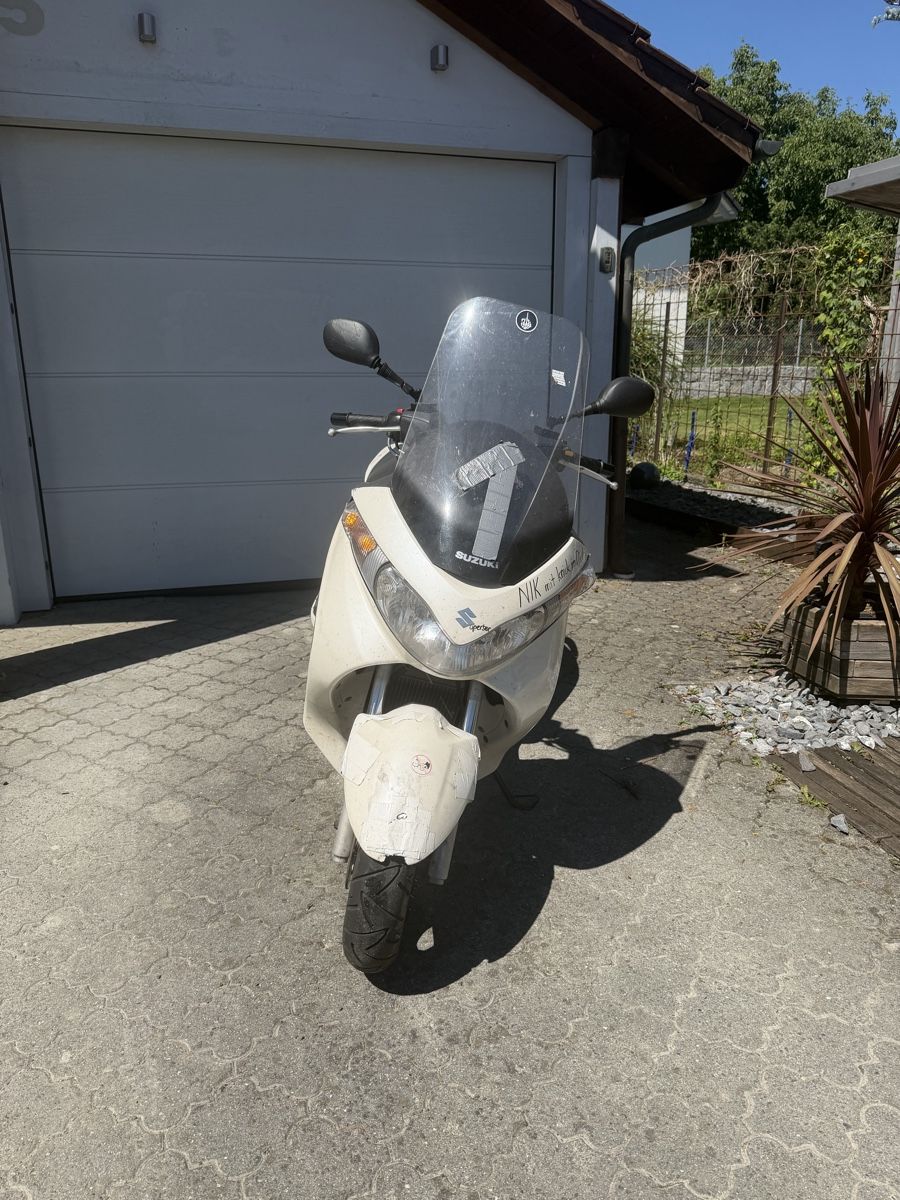 Suzuki Route: Suzuki Burgmann 200 – D'occasion à Boswil par dar_2nnv 1