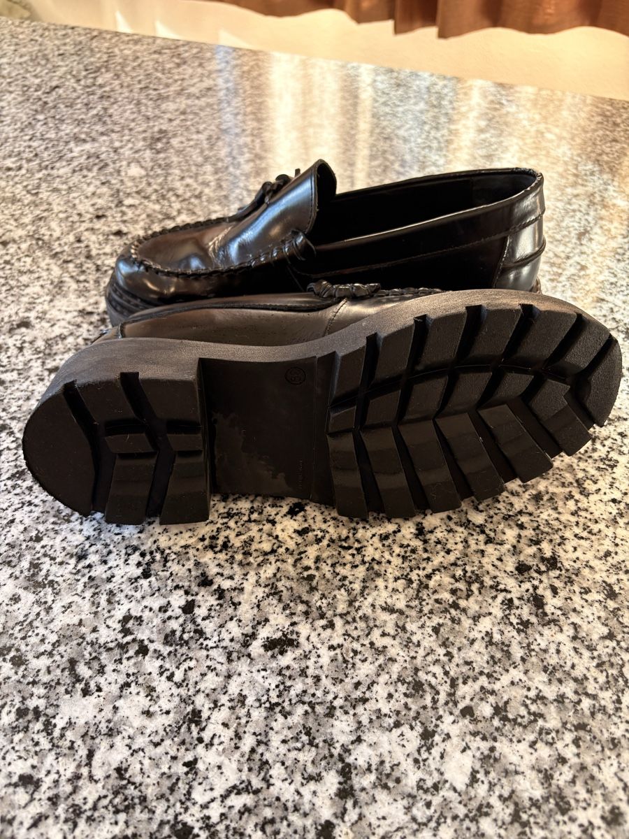 Chaussures femmes: Minelli Loafers – D'occasion à Ardez par Stella_Stracciatella 2