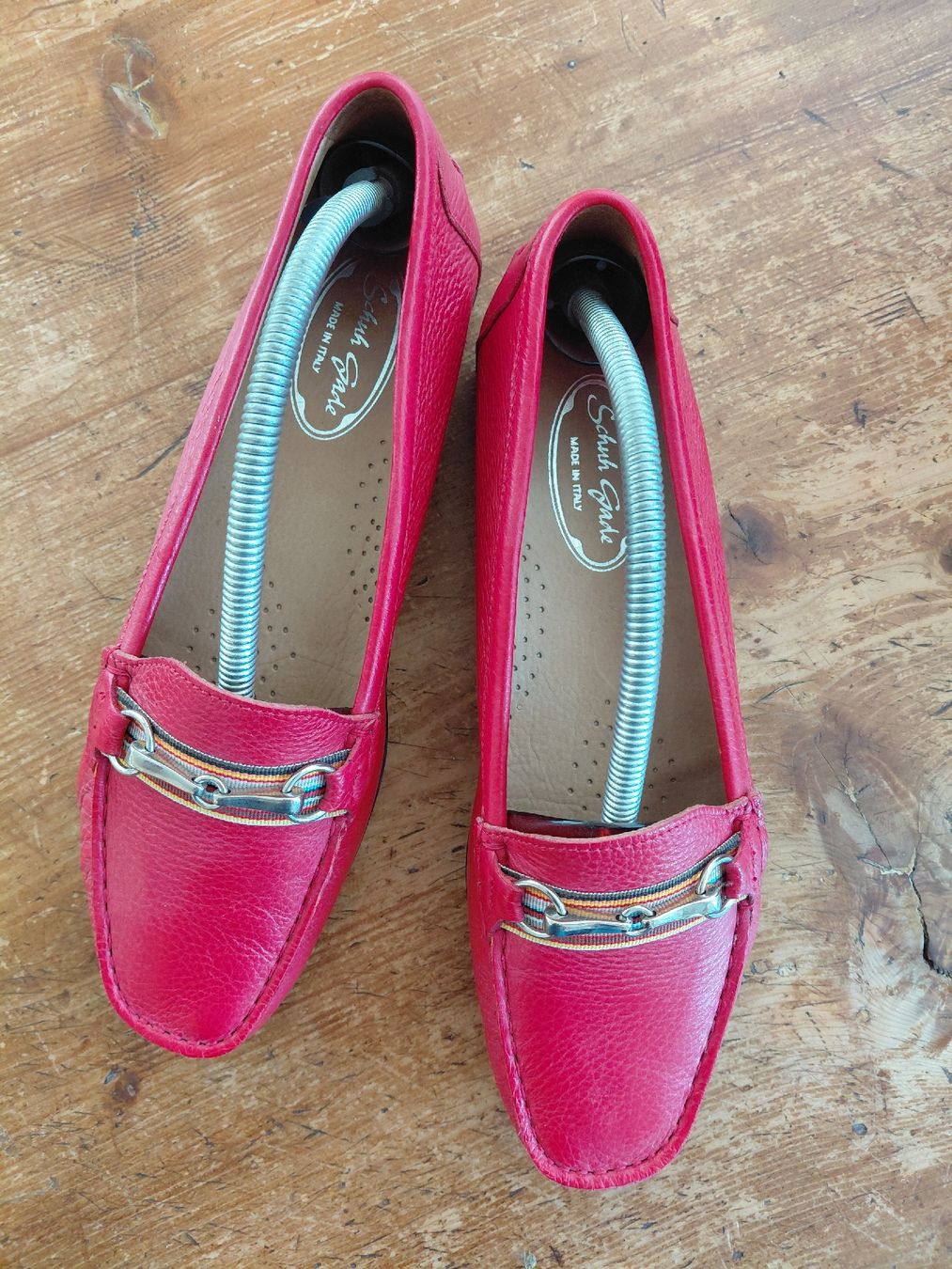 Scarpe da donna: passend Handtasche mit Schuhen  – Usato da Windisch venduto da stiiine 1