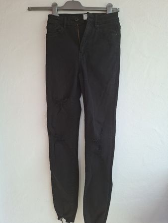 Damen Jeans schwarz Grösse 34 Skinny Destroyed Look