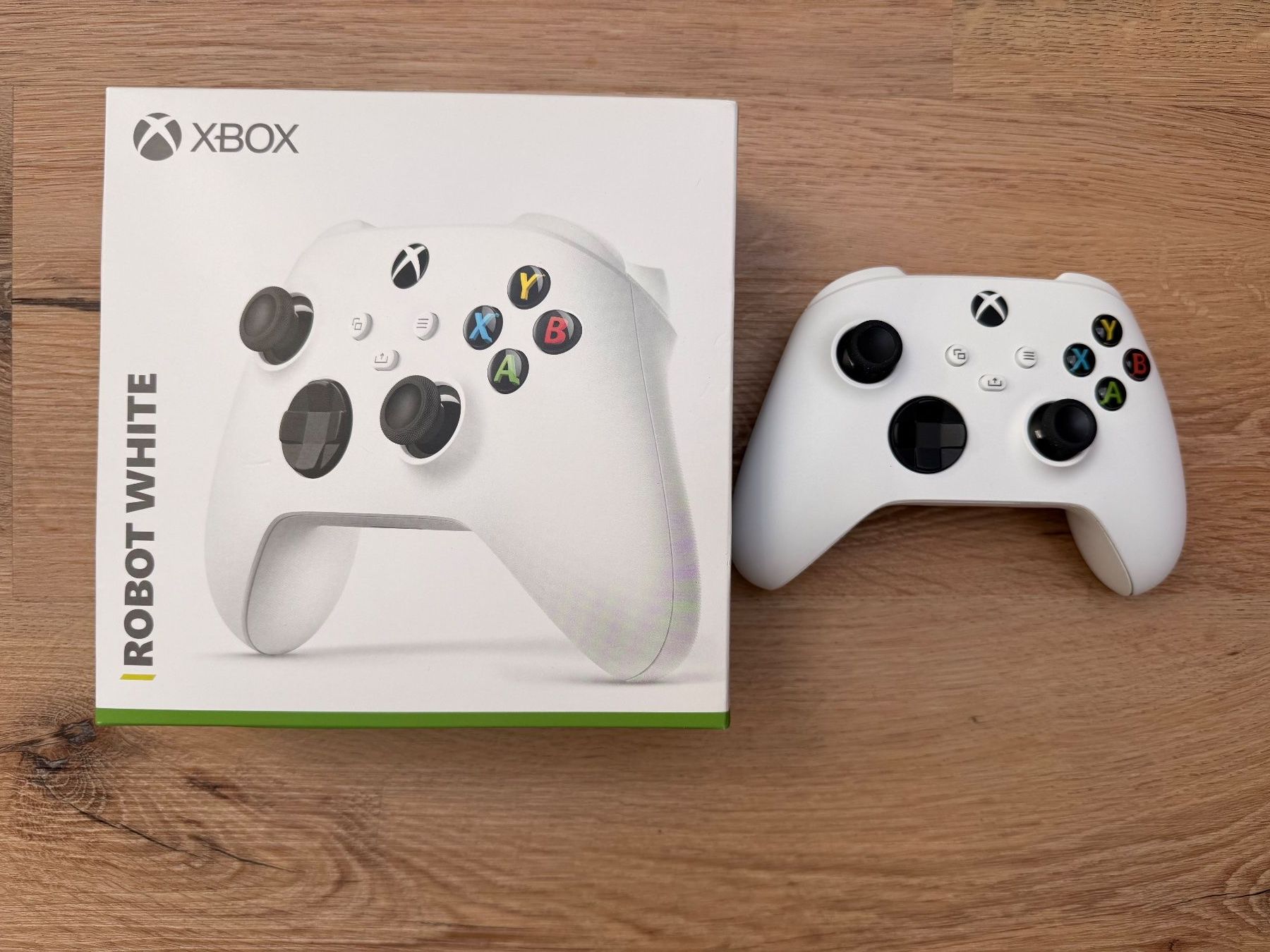 Asus Notebooks: 💻 ASUS Vivobook i7 Laptop + Xbox-Controller – Gebraucht aus Luzern von Diyar.6014 4