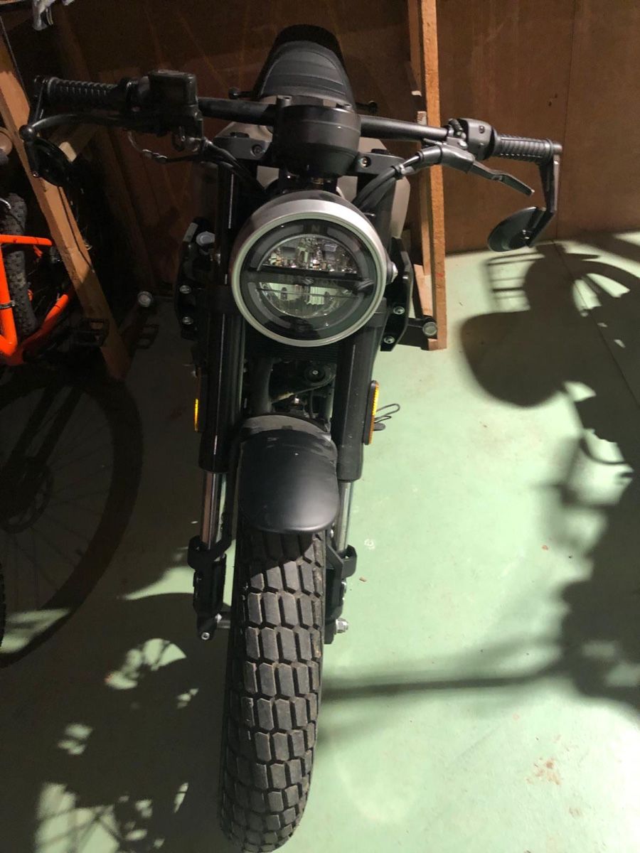 Brixton Motorcycles Altro: 125ccm Brixton Crossfire 125 LC – Nuovo (secondo la descrizione) da Rapperswil BE venduto da blackwaterswiss 4