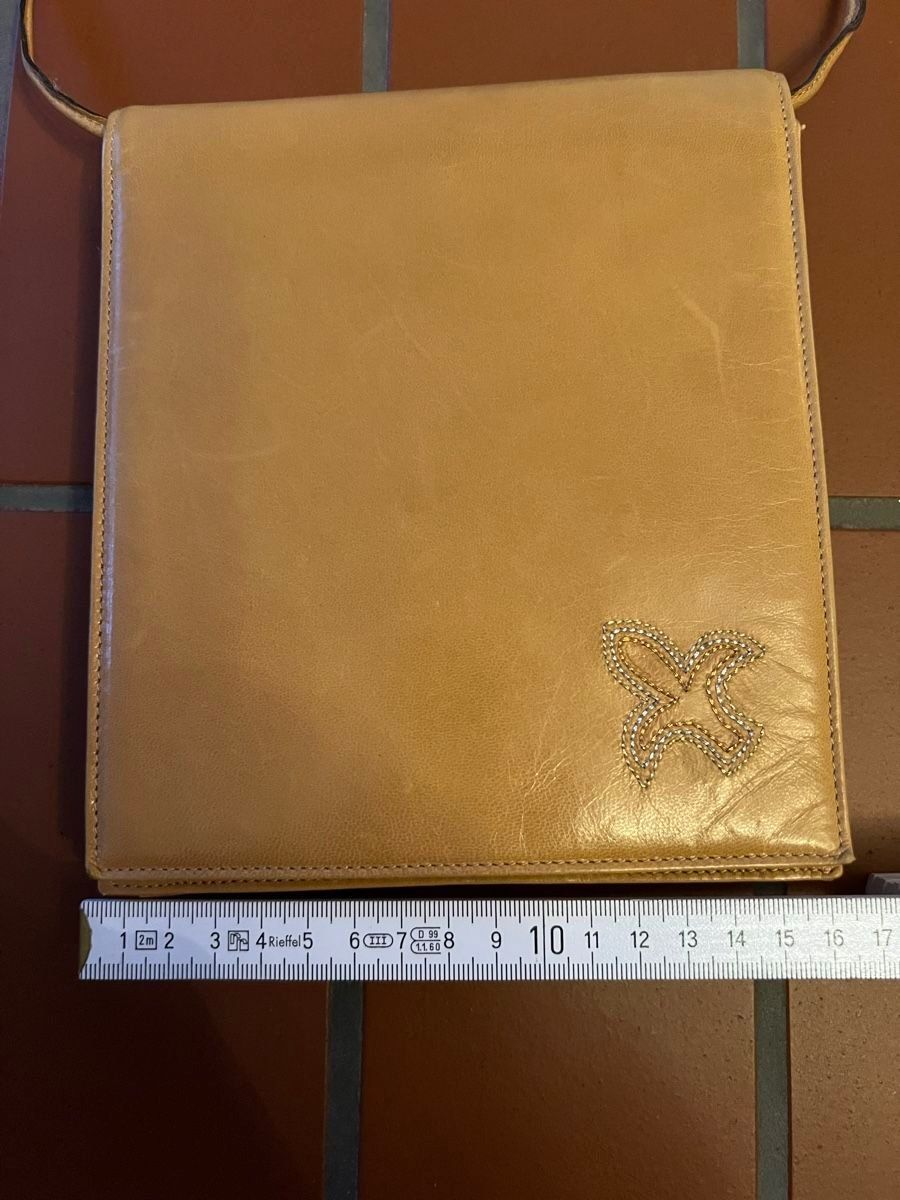Bally Borse da donna: Bally Umhängetasche Leder Vintage – Usato da Zürich venduto da JOD213 4