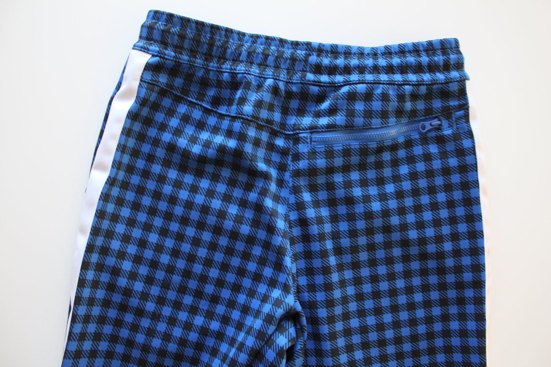 Nike Pantaloni: Pantalon Nike t. XS – Usato da Peseux venduto da Gilloss 8